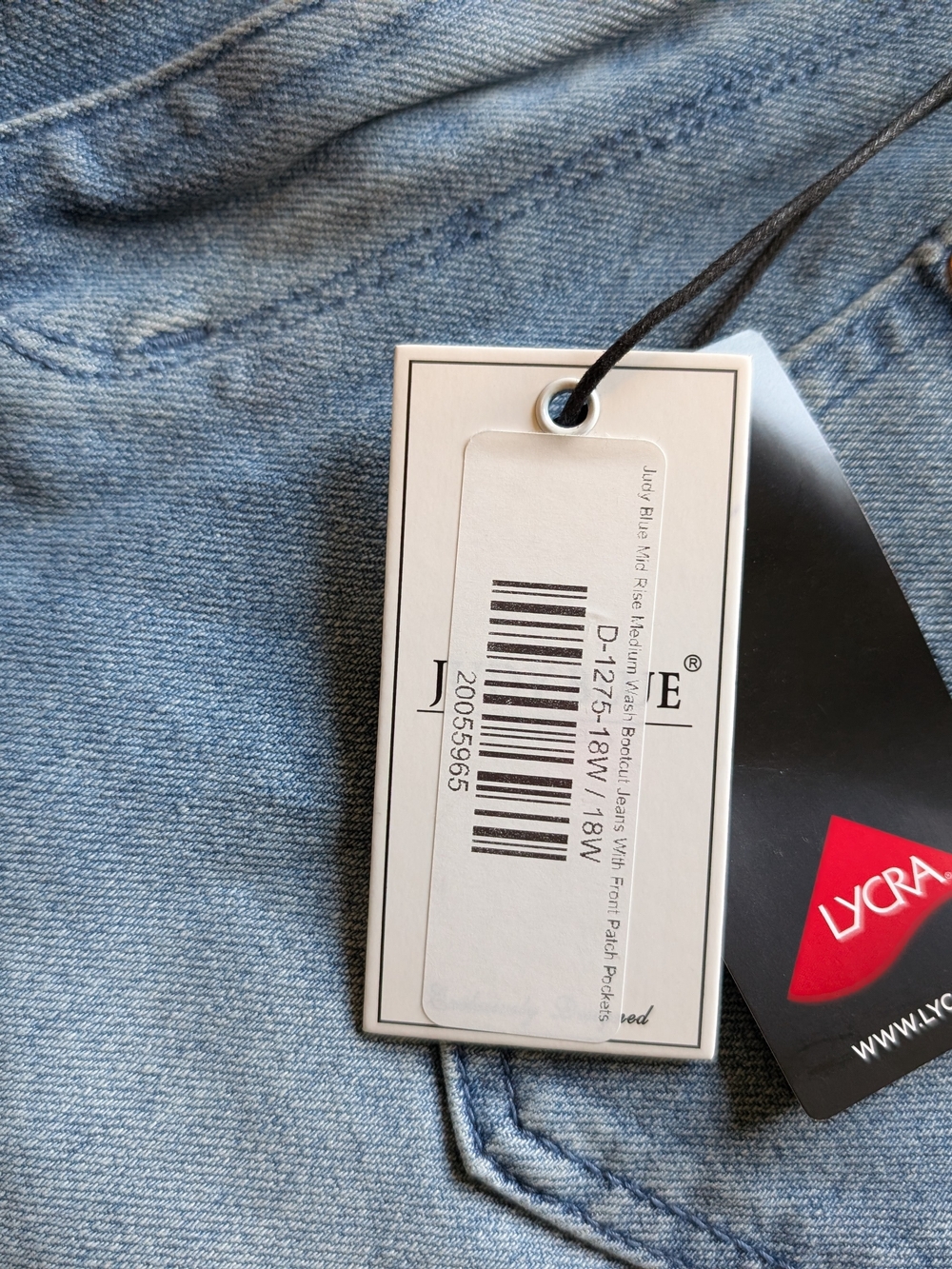Judy Blue Plus Size NWT Light Blue Flare Jeans - Picture 4 of 9